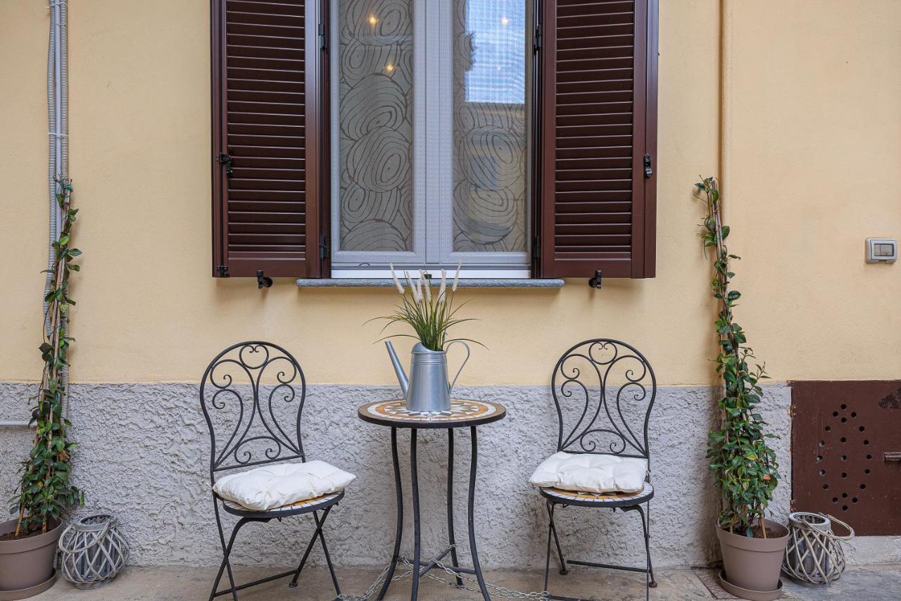 Old Town Pavia Apartamento Exterior foto